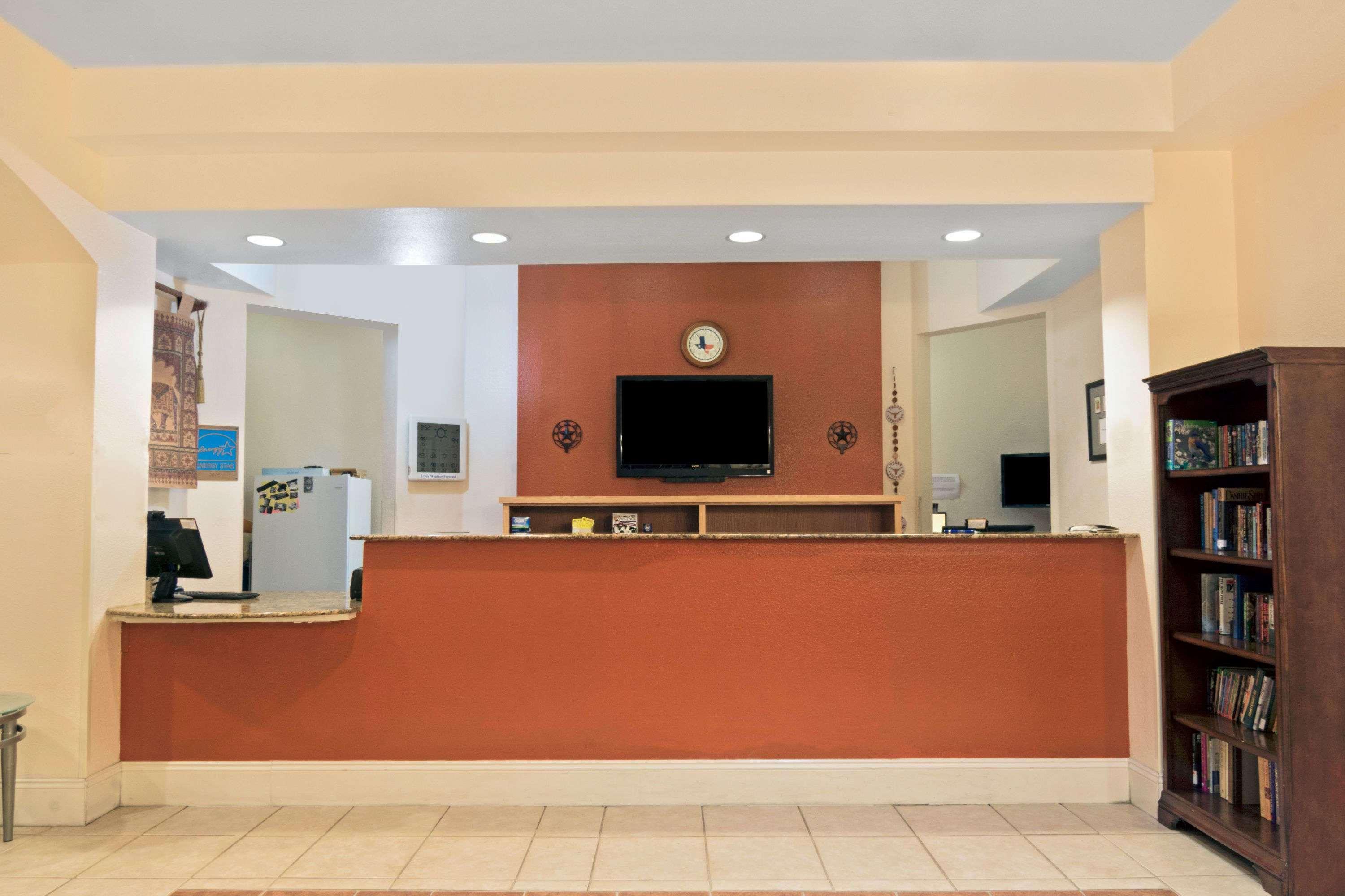 Hotel Super 8 By Wyndham Austin/Airport South Exteriér fotografie